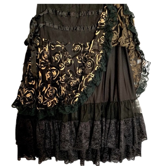 Vintage Black Maxi Peasant Skirt With Tan Ribbon Roses And Lace Ruffles- M - Picture 9 of 12